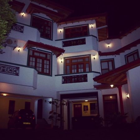 Hotel Mandakini Battaramulla Εξωτερικό φωτογραφία
